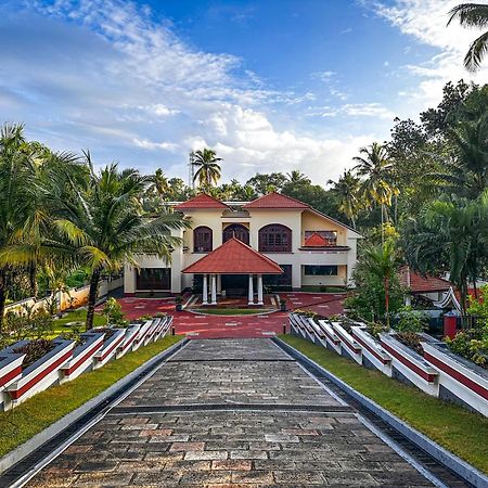 Parvathy Serenity In Varkala Attingal エクステリア 写真