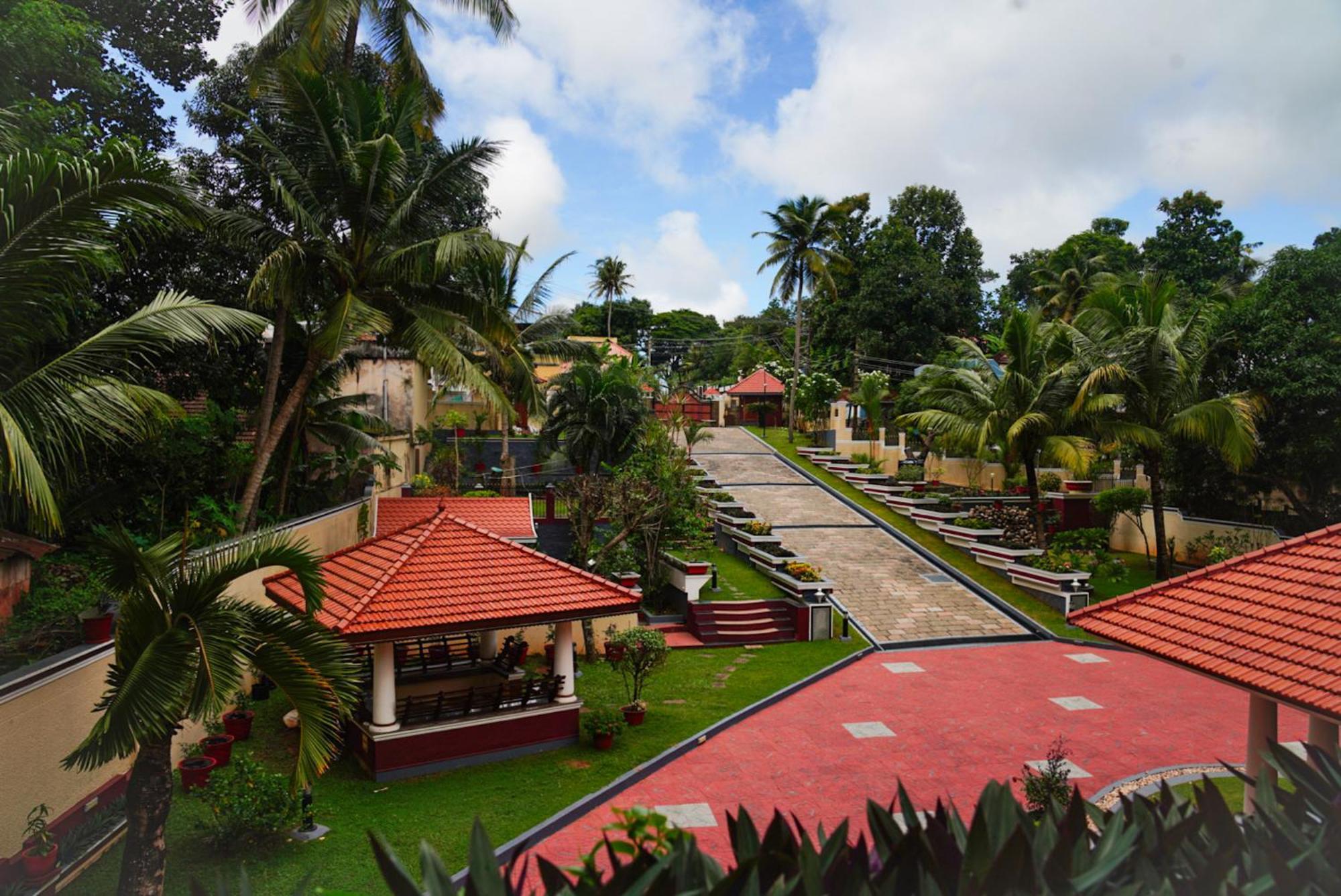 Parvathy Serenity In Varkala Attingal エクステリア 写真